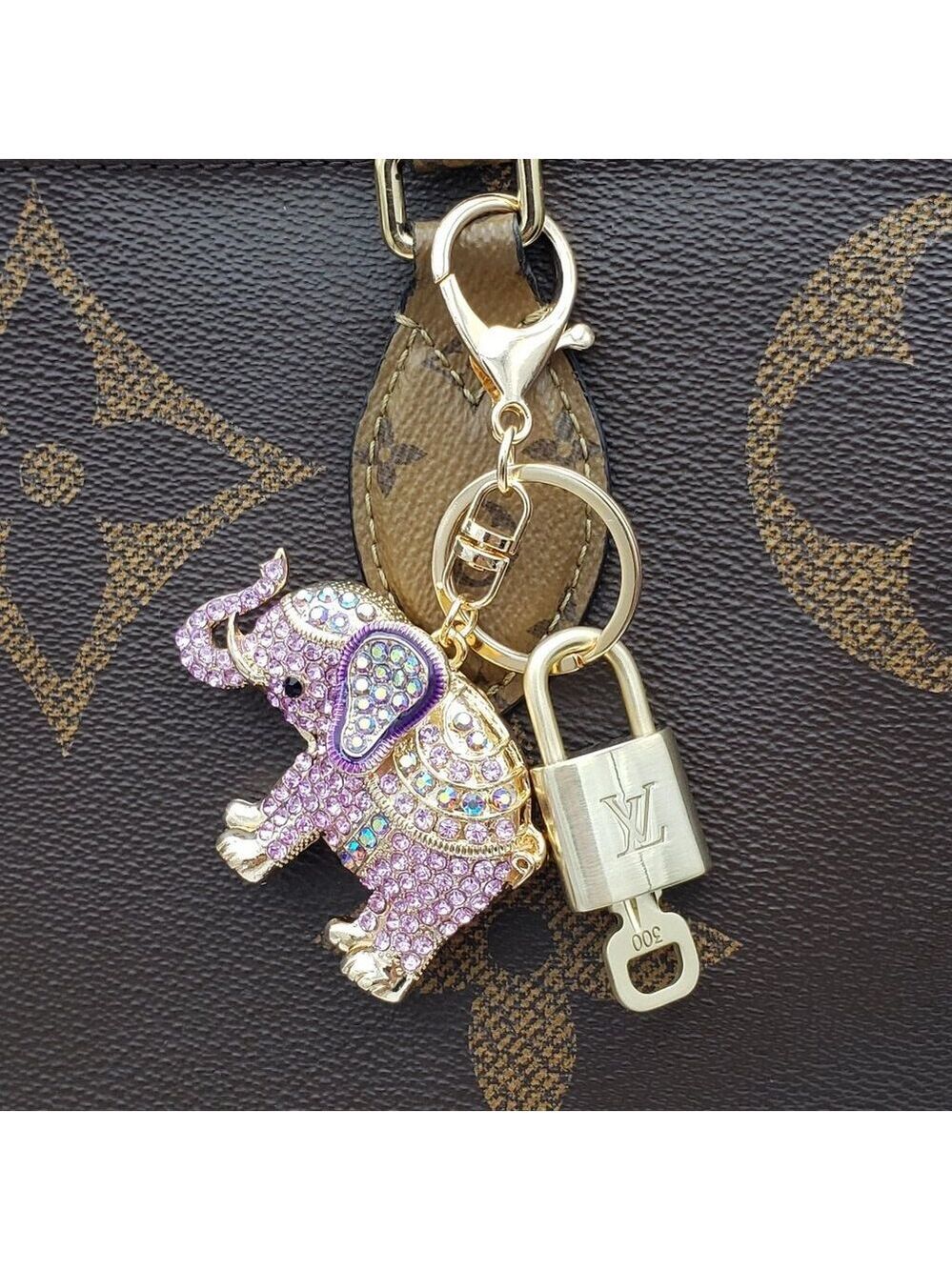 Authentic Louis Vuitton Gold Lock & Key ✨ Unbranded Elephant Bag Charm Keychain
